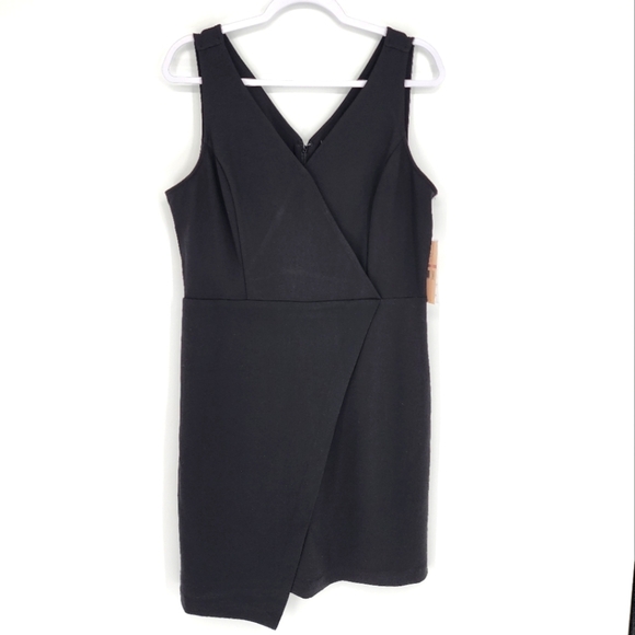 Nanette Lepore NWT Little Black Dress Back Zip V-Neck 12 - Picture 1 of 11